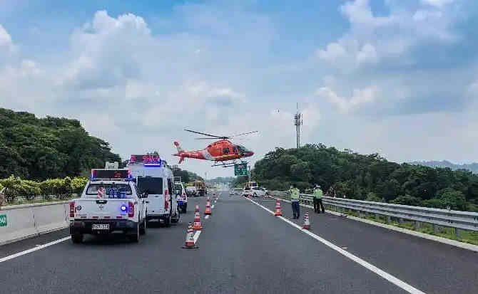 南宁高速公路汽车救援案例